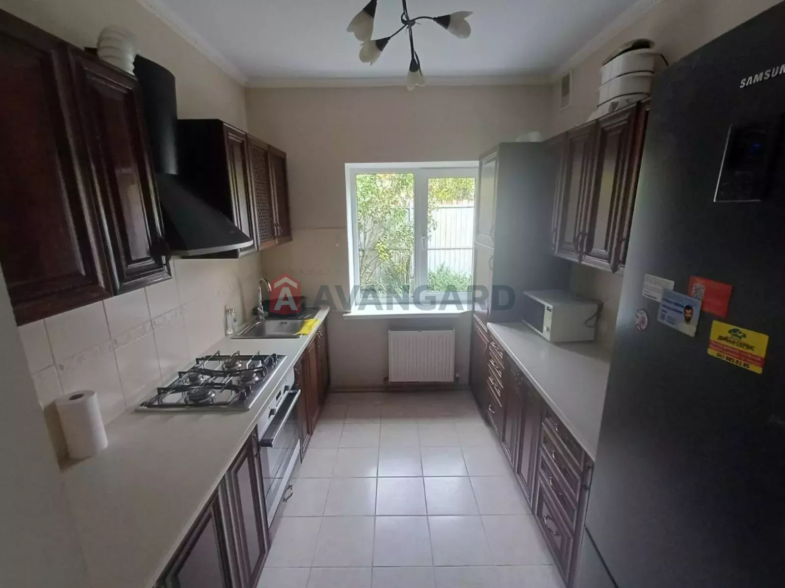 �������, 120 ��.�. ���� 4