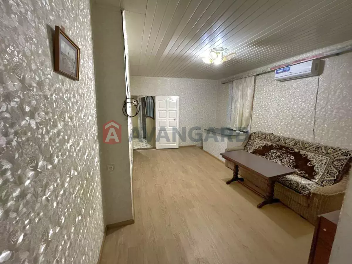 ������� �������, 95 ��.�. ���� 10