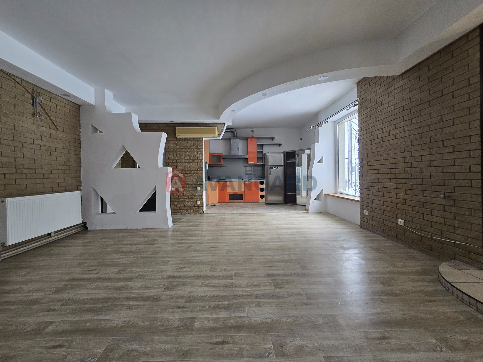 �������, 244 ��.�. ���� 24