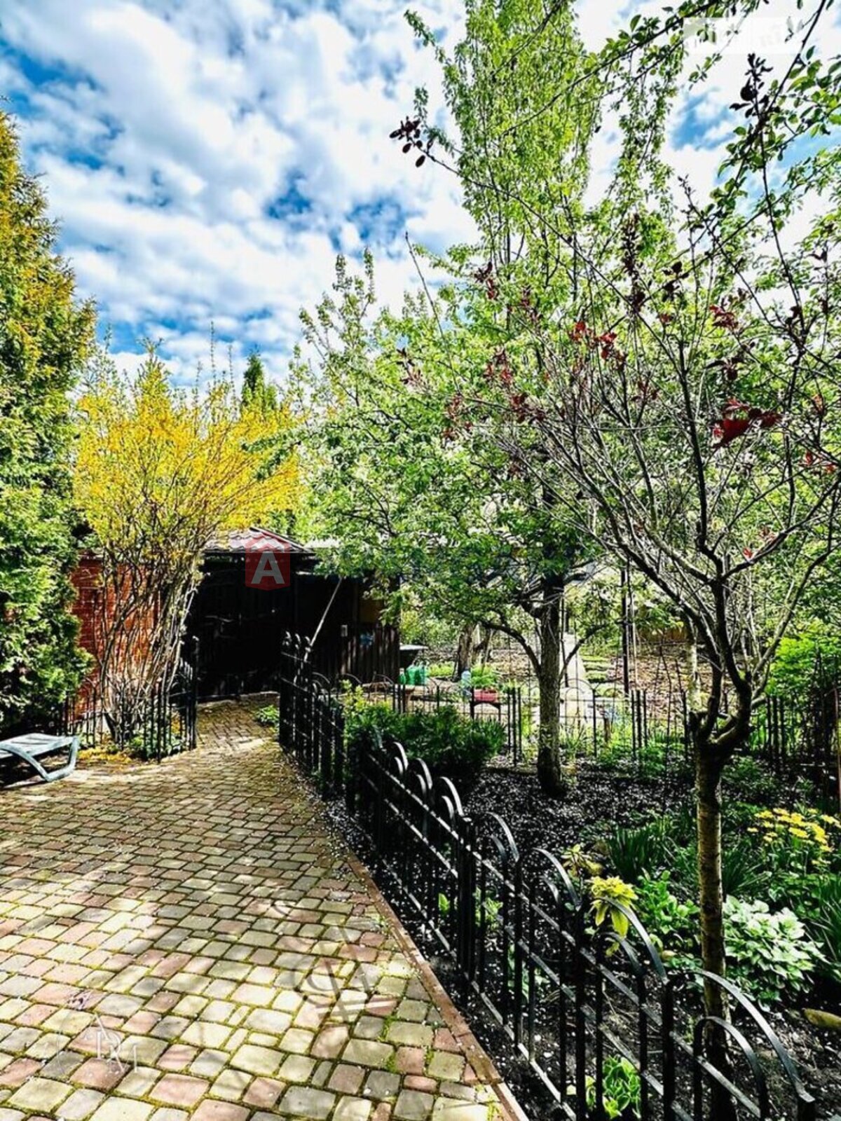 �������, 249 ��.�. ���� 30