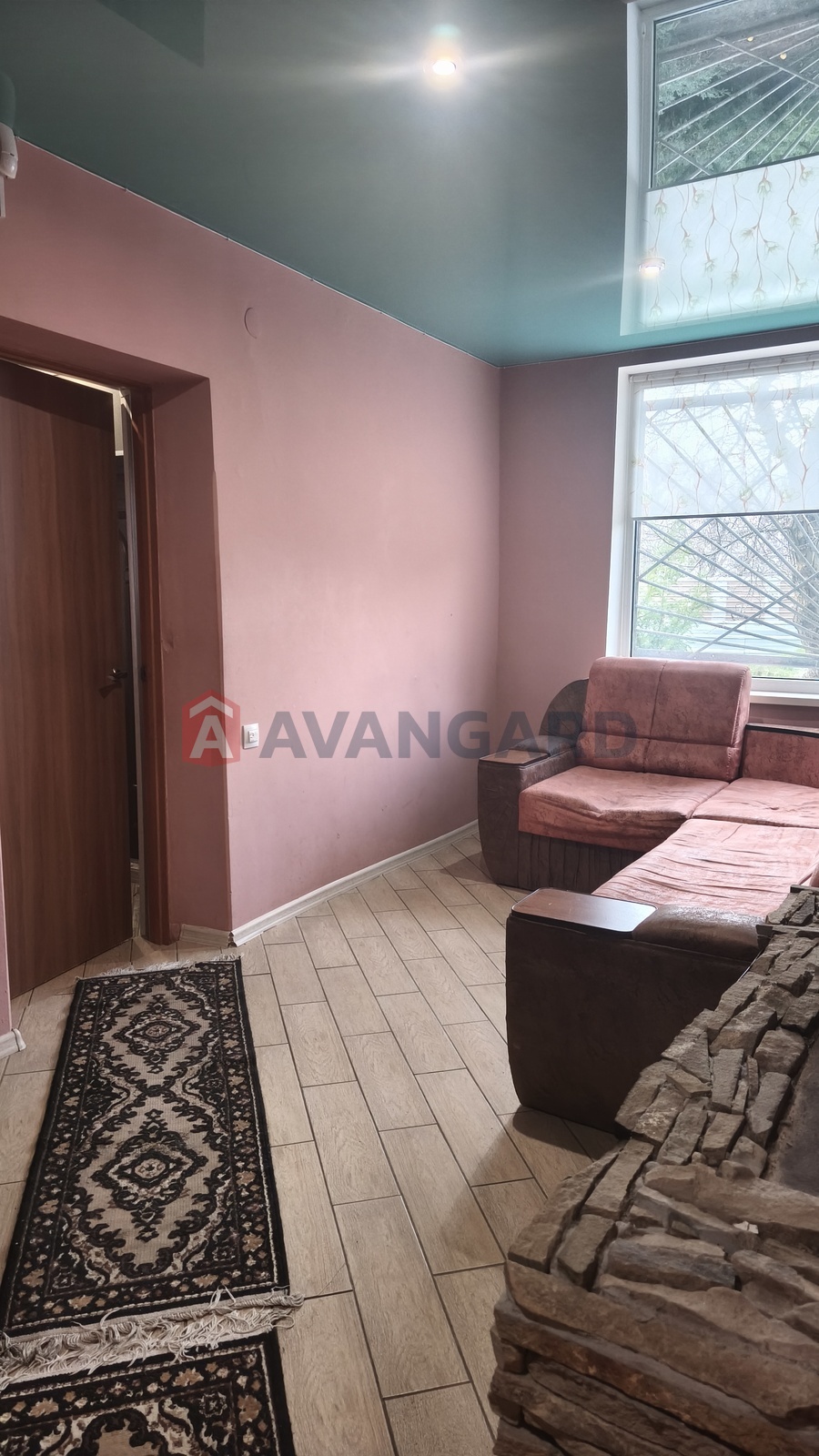 ����, 63 ��.�. ���� 7