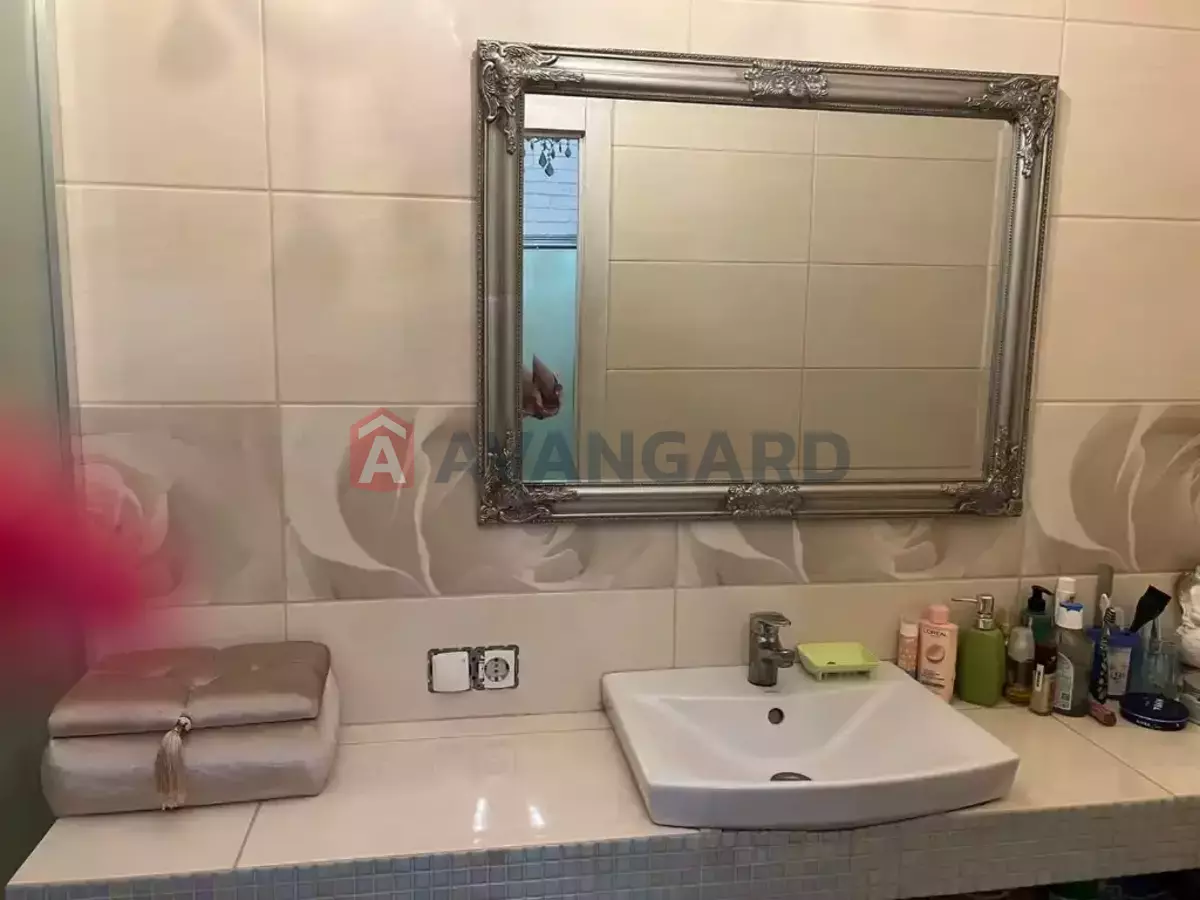 ���, 177 ��.�. ���� 12