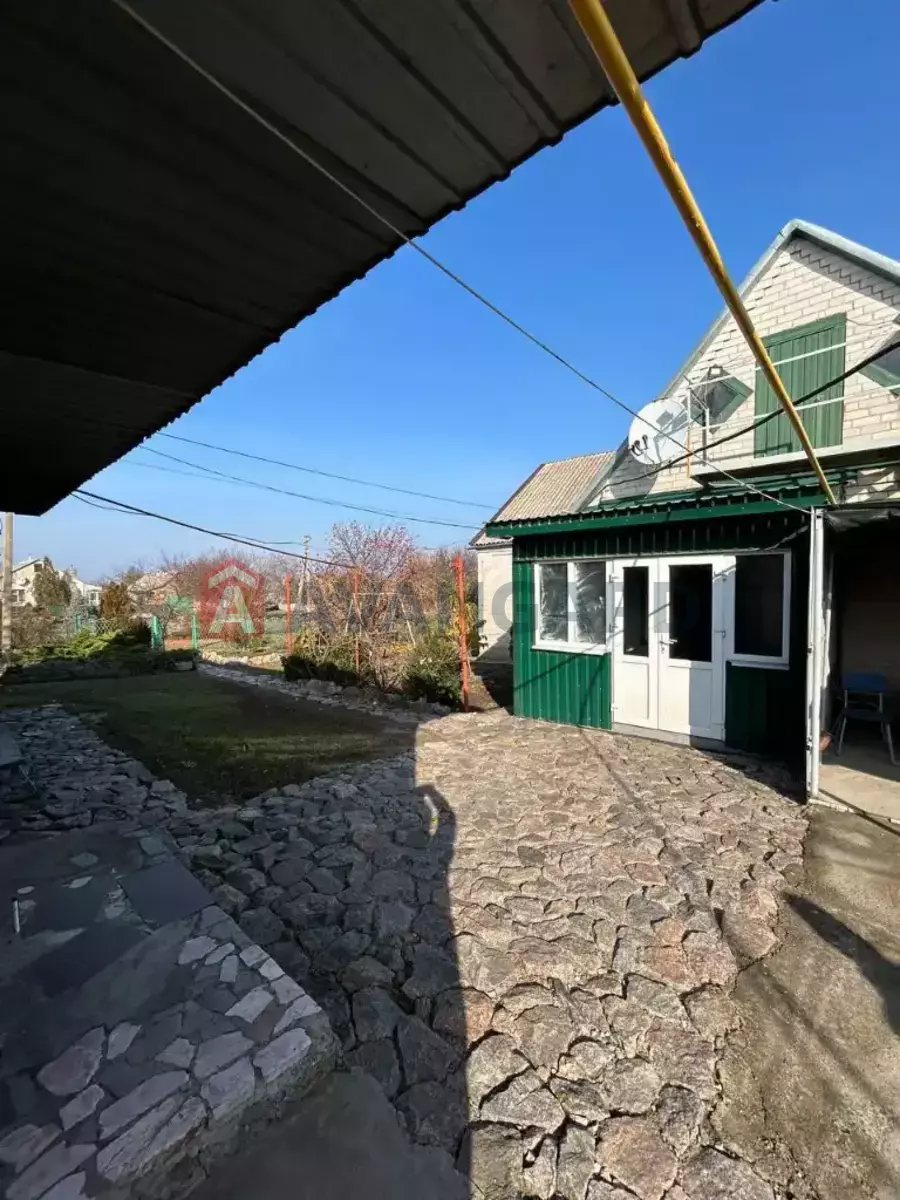 ���, 100 ��.�. ���� 8