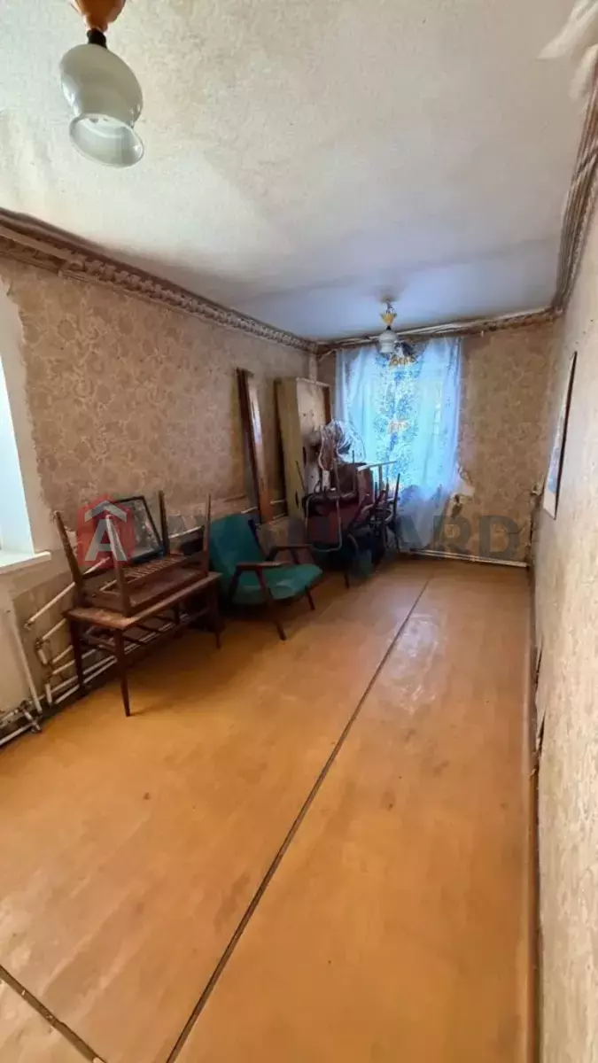 ������� �������, 42 ��.�. ���� 8