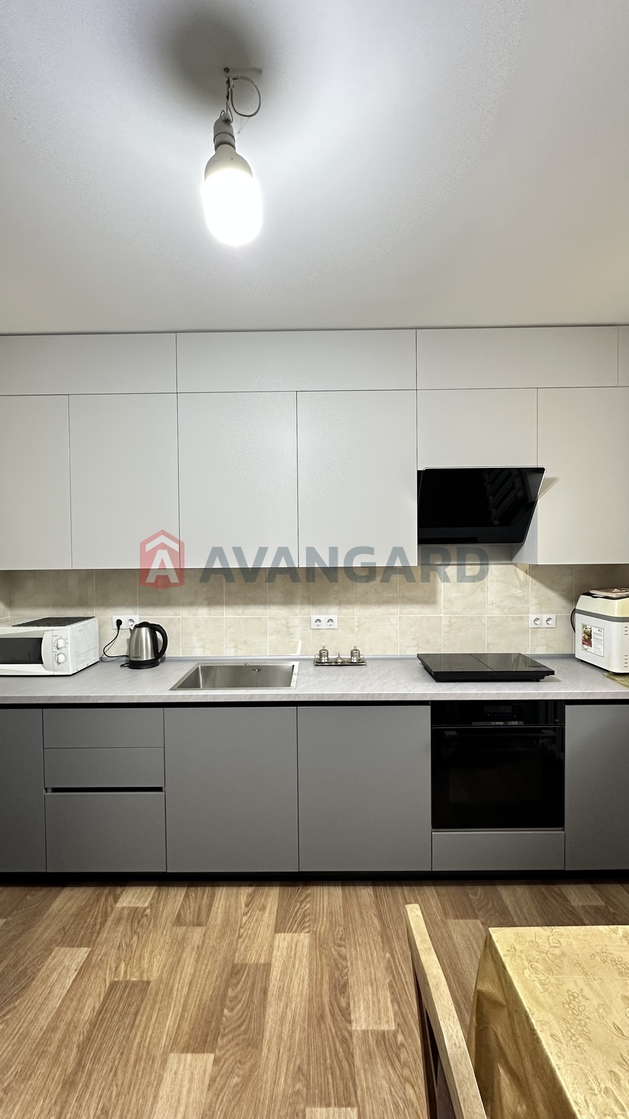 �������, 76 ��.�. ���� 12