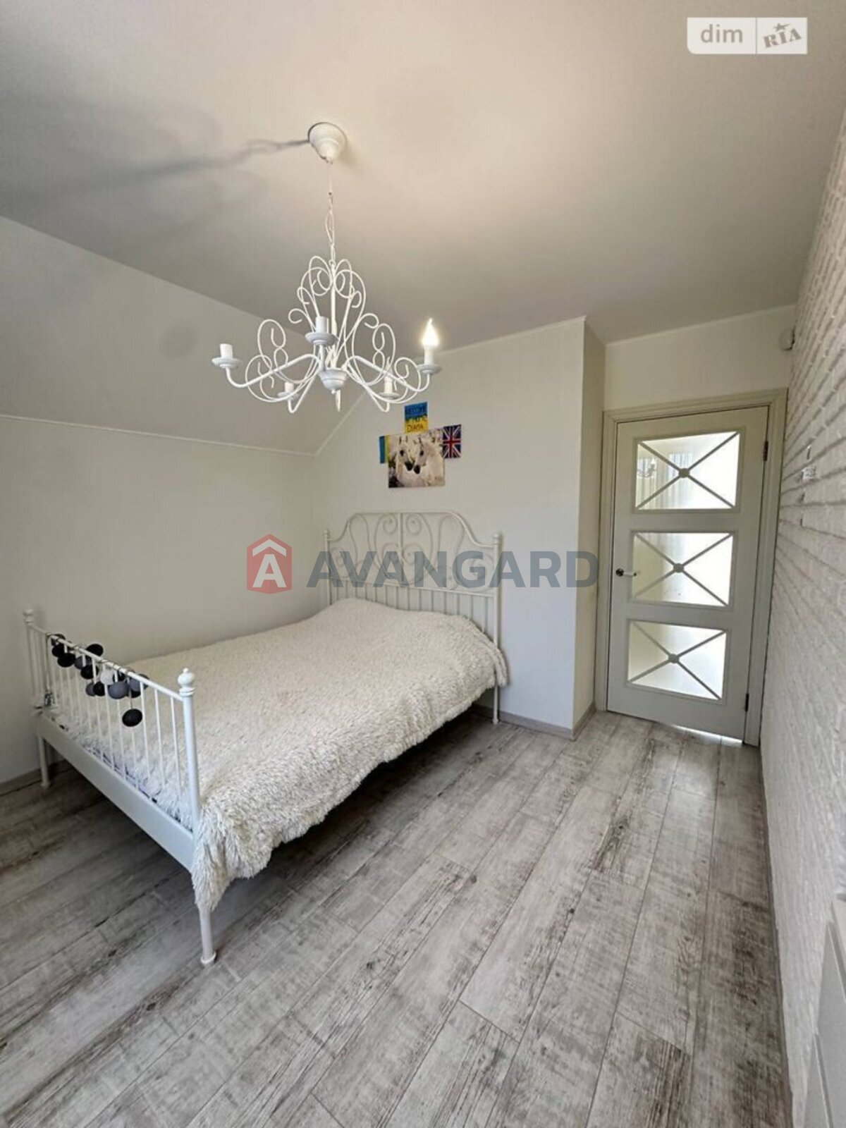 �������, 160 ��.�. ���� 8