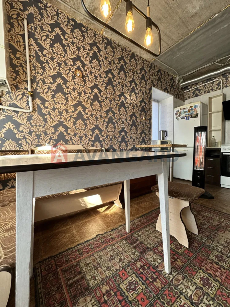 �������, 166 ��.�. ���� 6