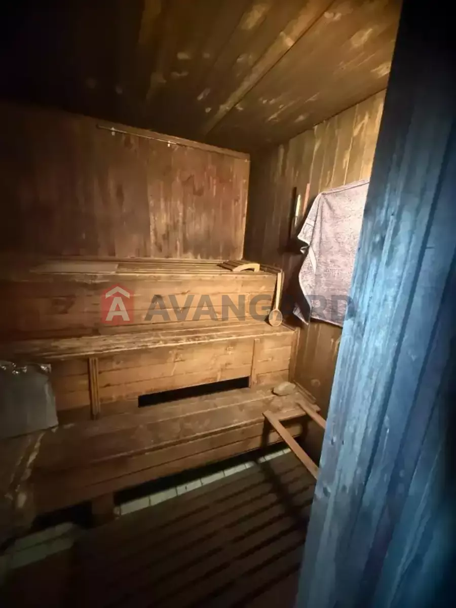 �������, 145 ��.�. ���� 9