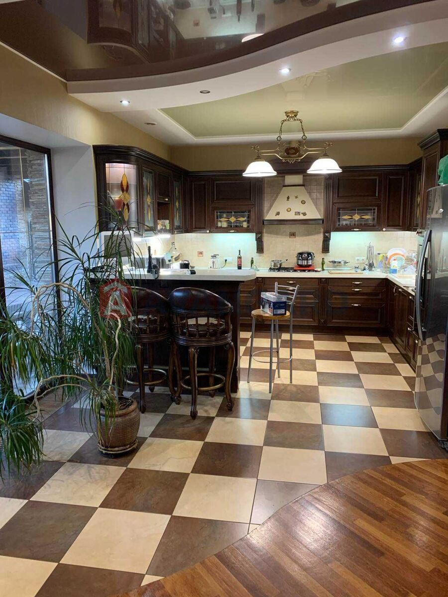 �������, 319 ��.�. ���� 11