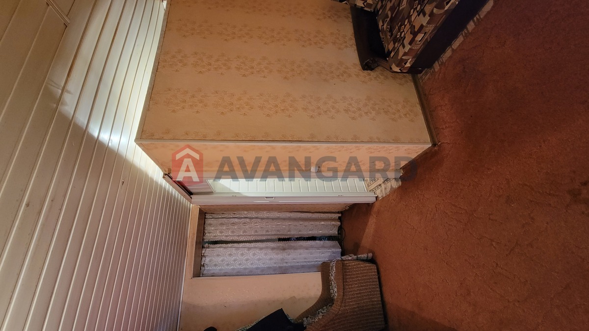 ������� �������, 48 ��.�. ���� 16