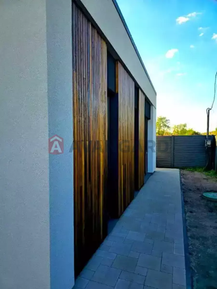 �������, 105 ��.�. ���� 5