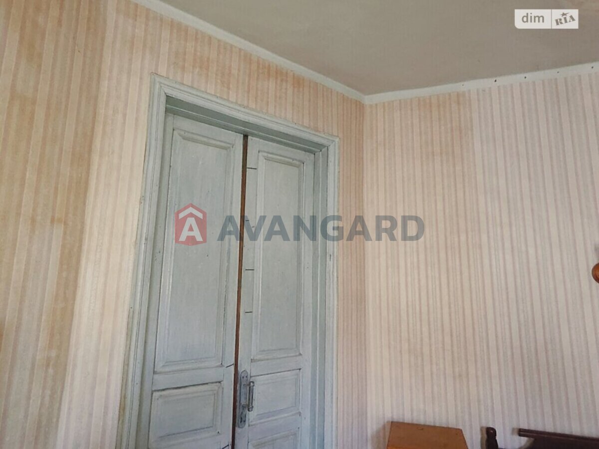 ������� �������, 73 ��.�. ���� 10