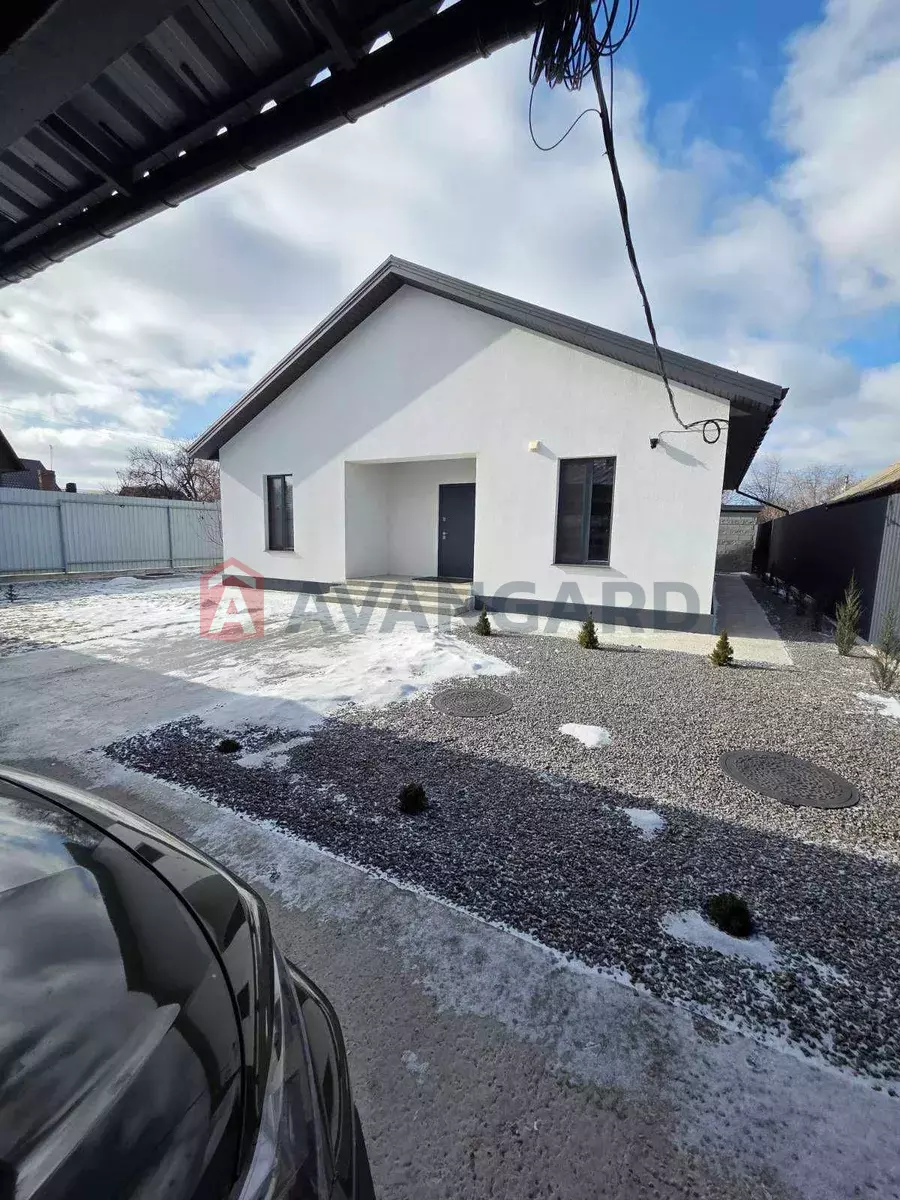 �������, 100 ��.�. ���� 3