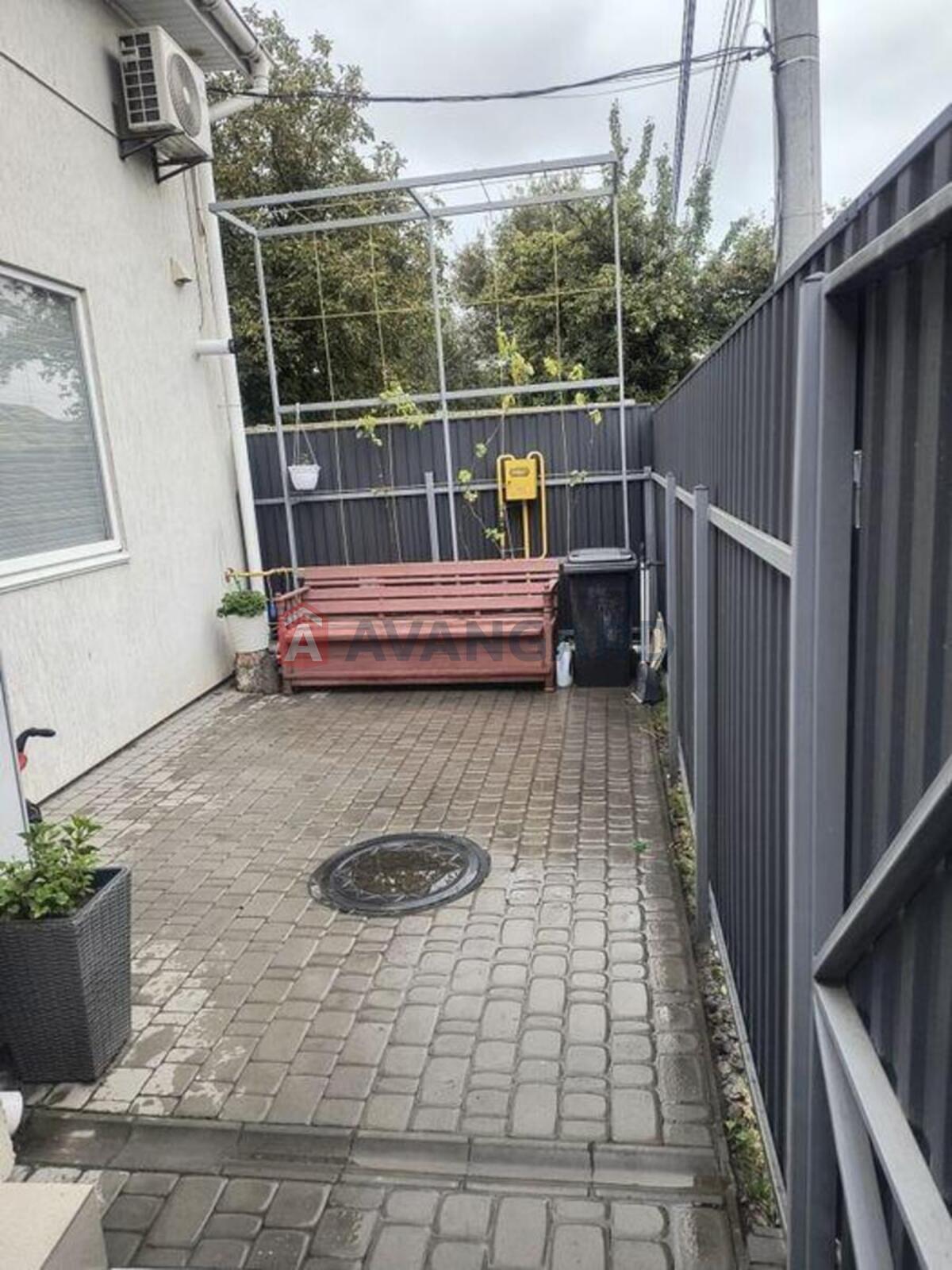 ��������, 70 ��.�. ���� 24