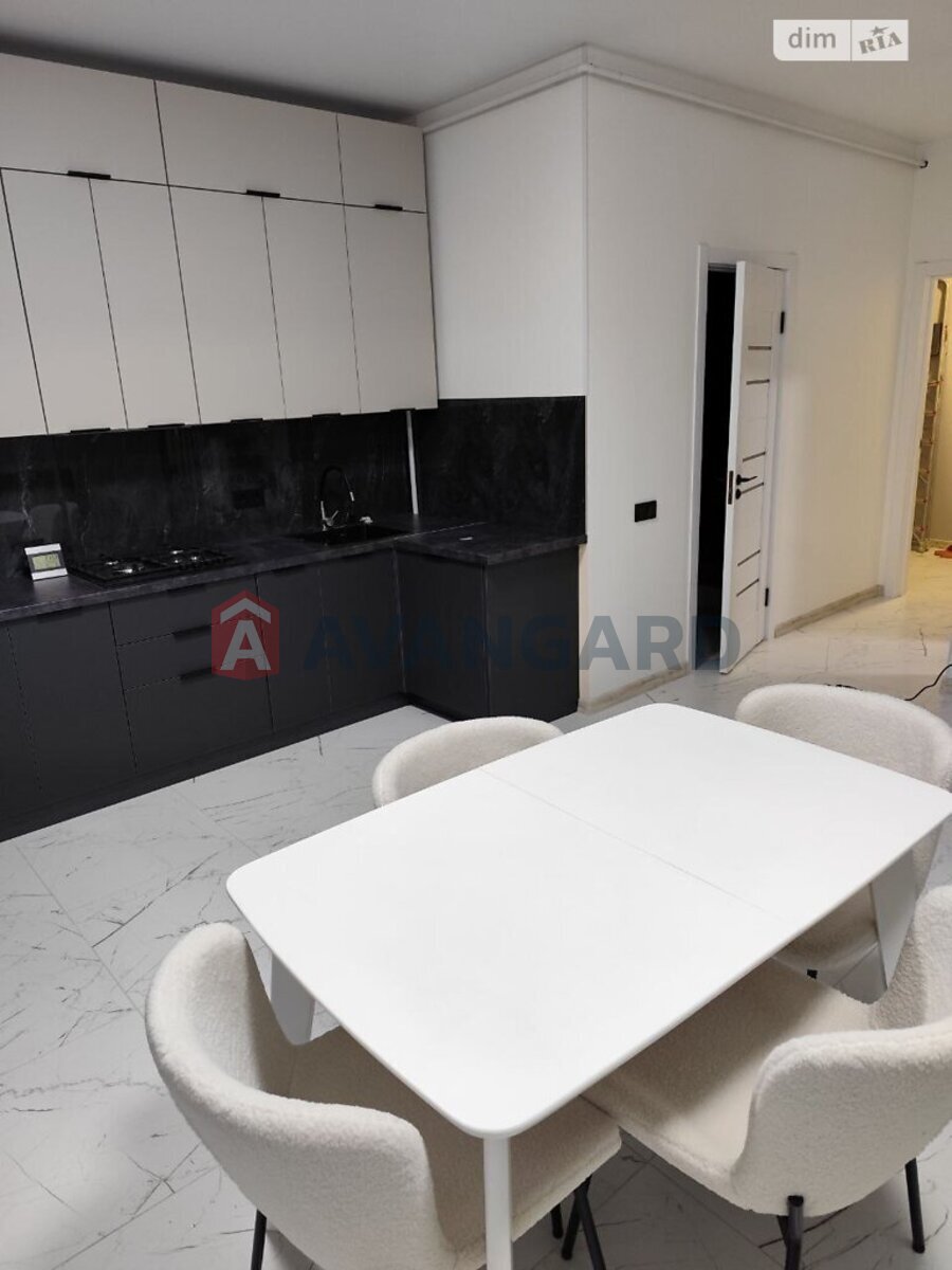 ��������, 90 ��.�. ���� 5