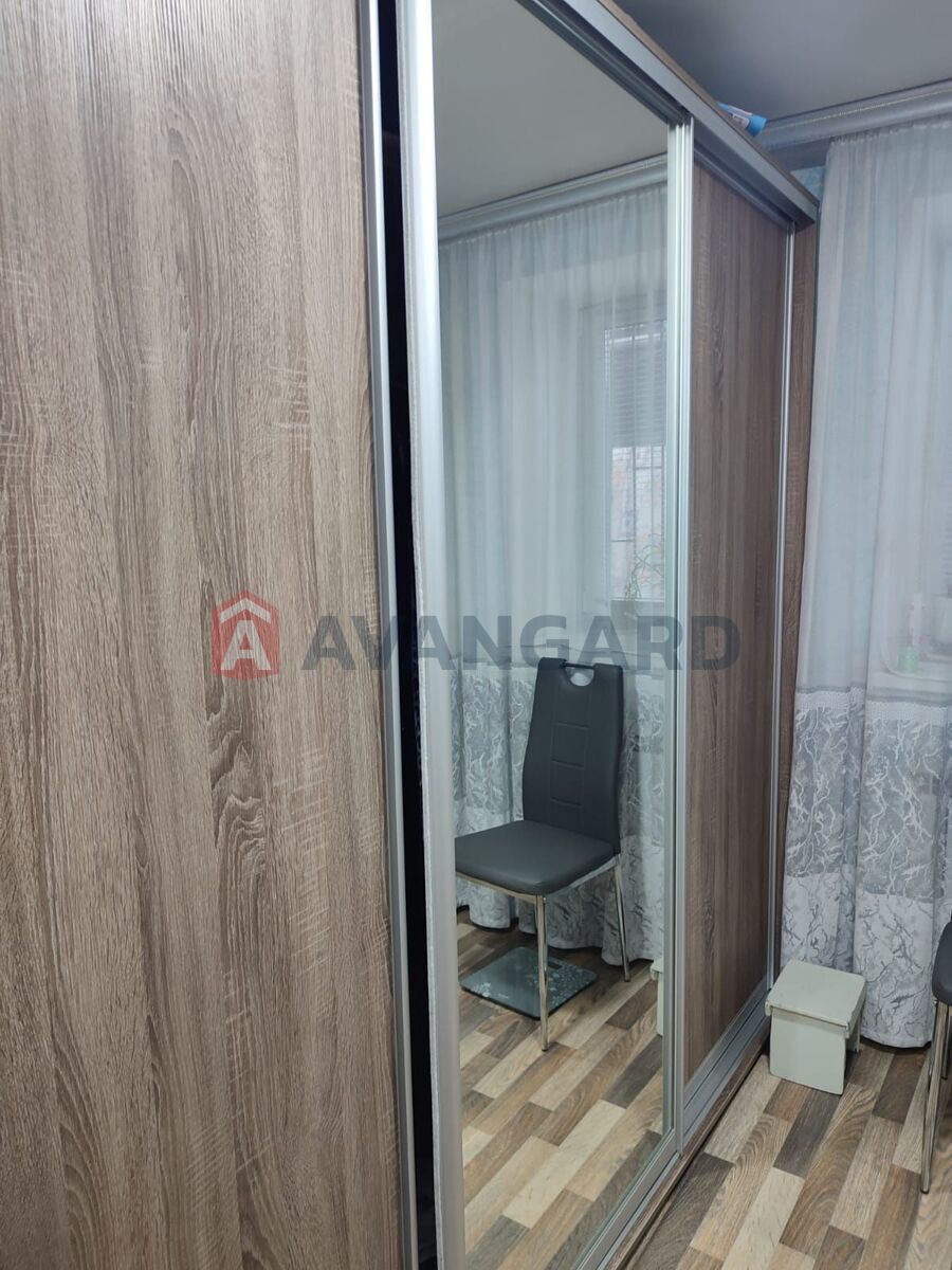 ������� �������, 35 ��.�. ���� 3