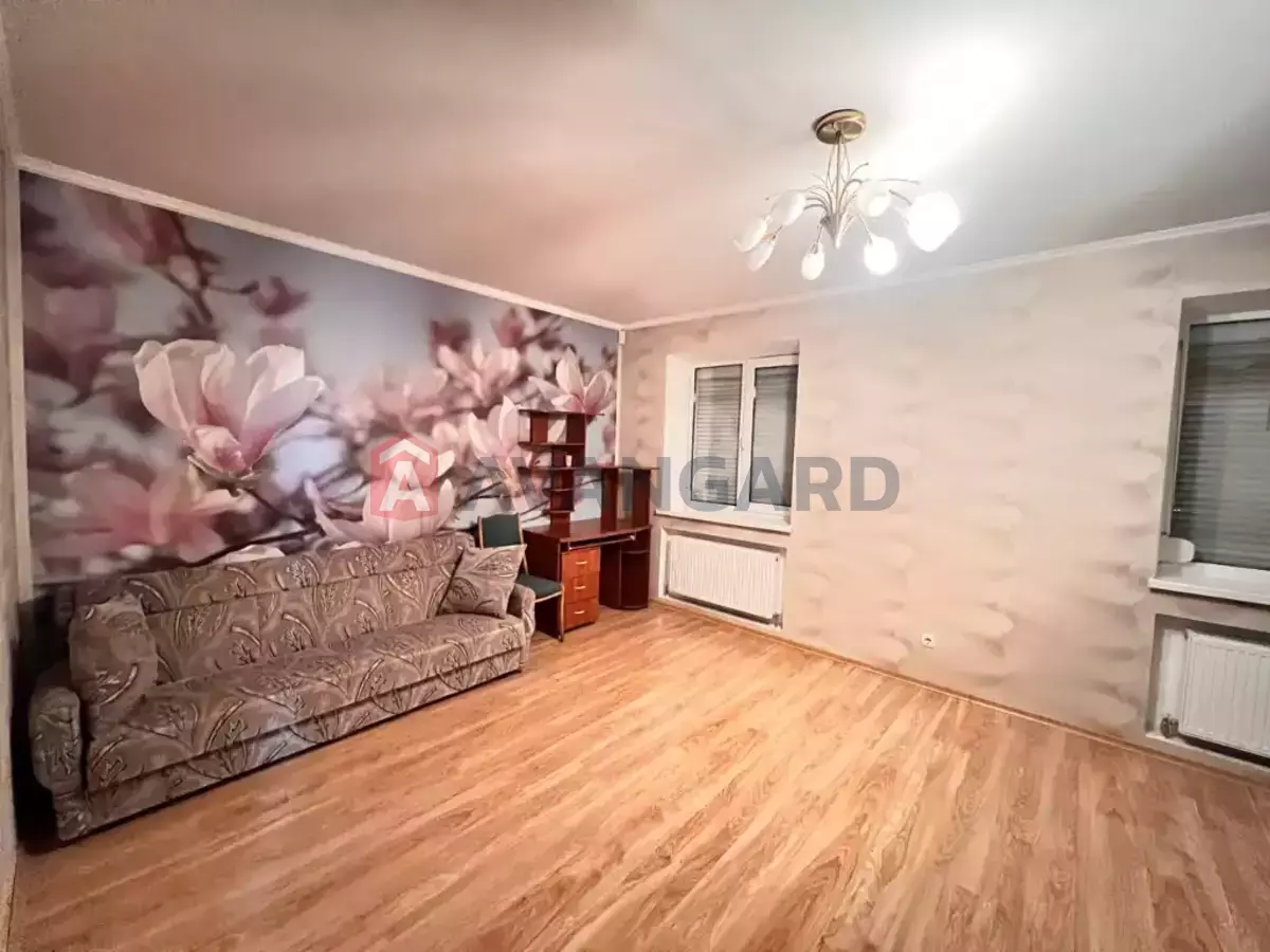 �������, 120 ��.�. ���� 22