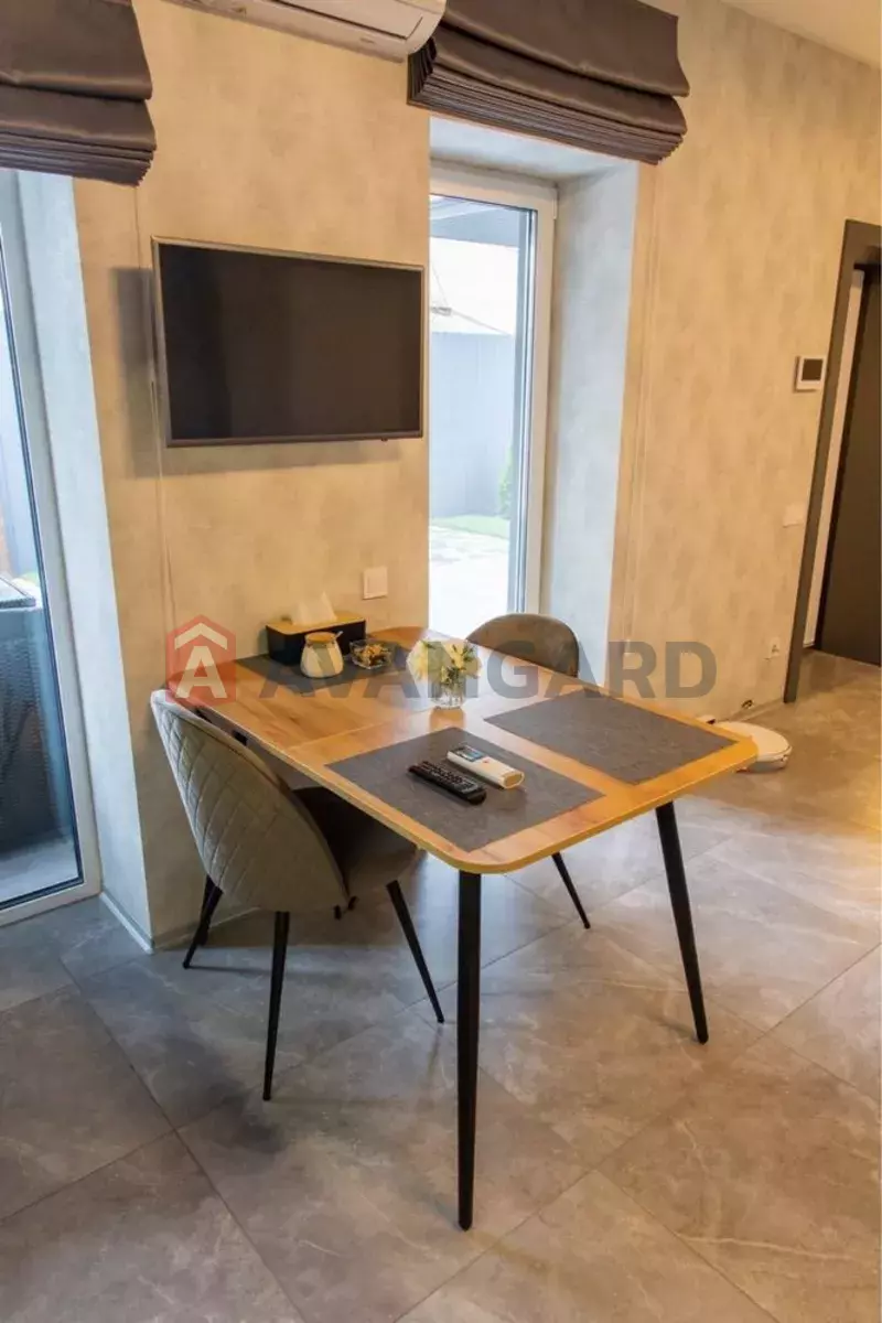 �������, 70 ��.�. ���� 4