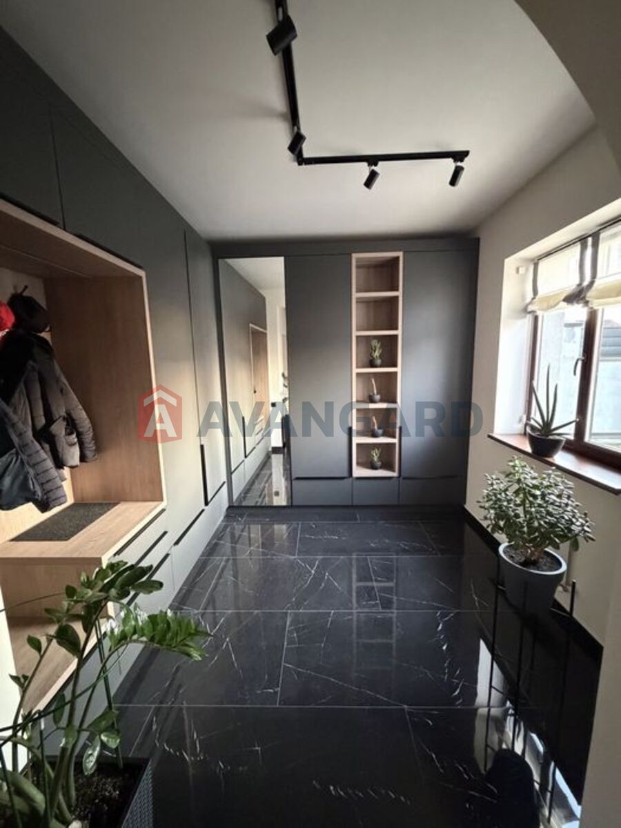 190 ��.�. ���� 4