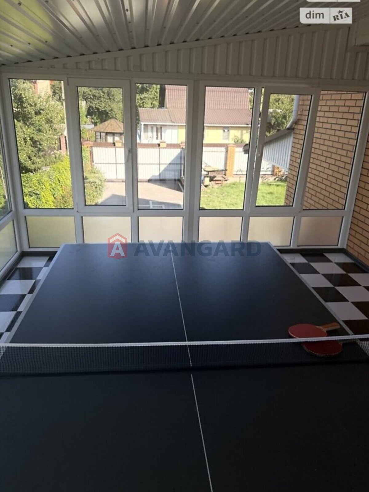 �������, 137 ��.�. ���� 4