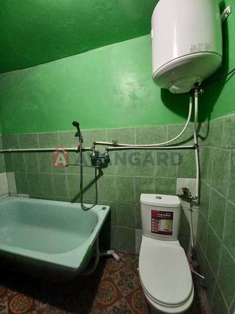 ������� �������, 48 ��.�. ���� 4