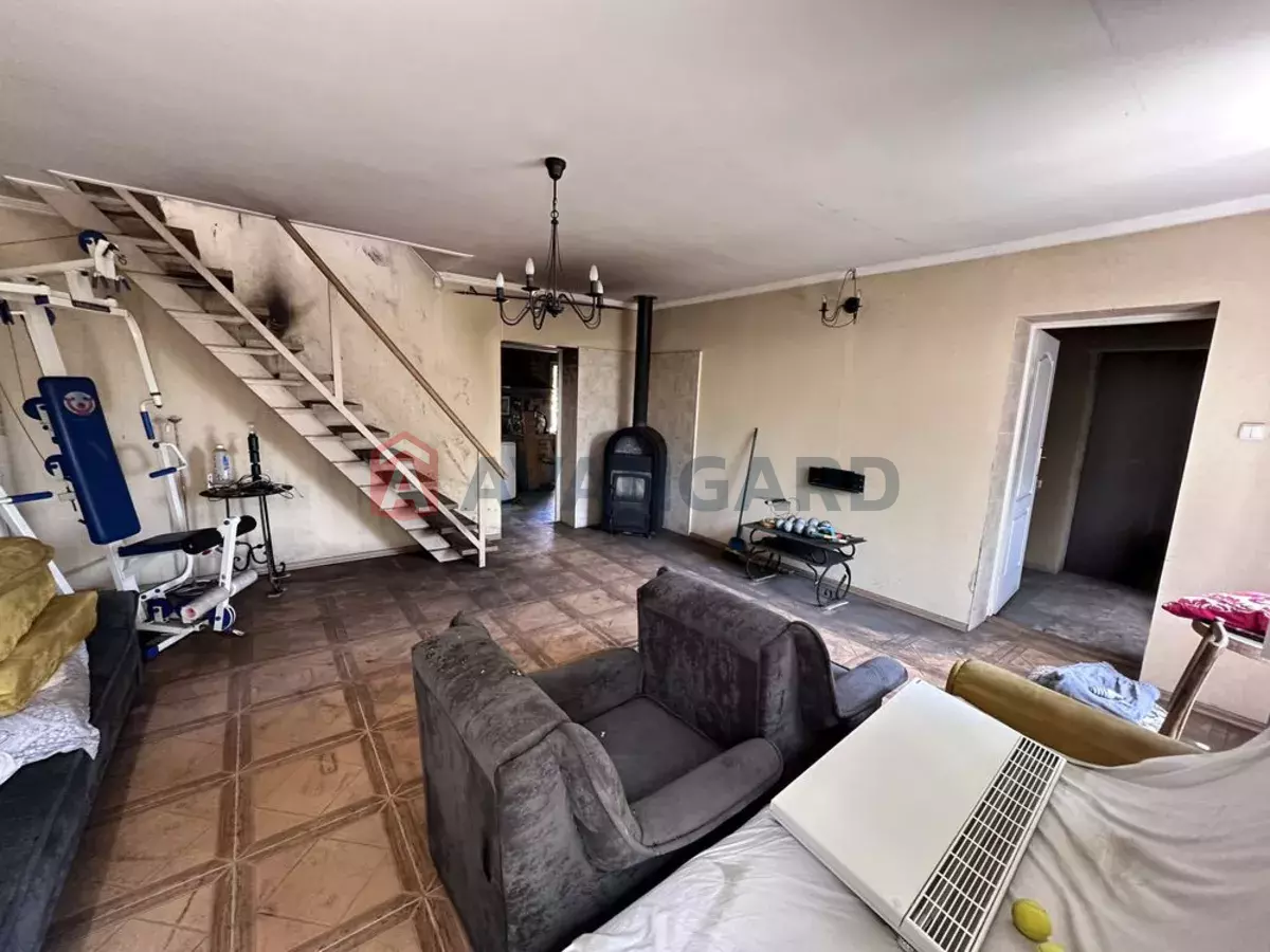 ����, 140 ��.�. ���� 23