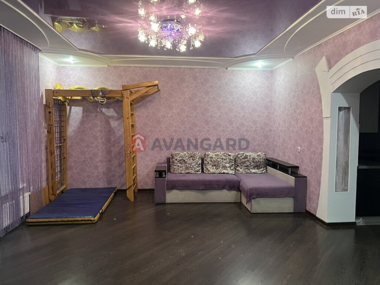 �������, 151 ��.�. ���� 13