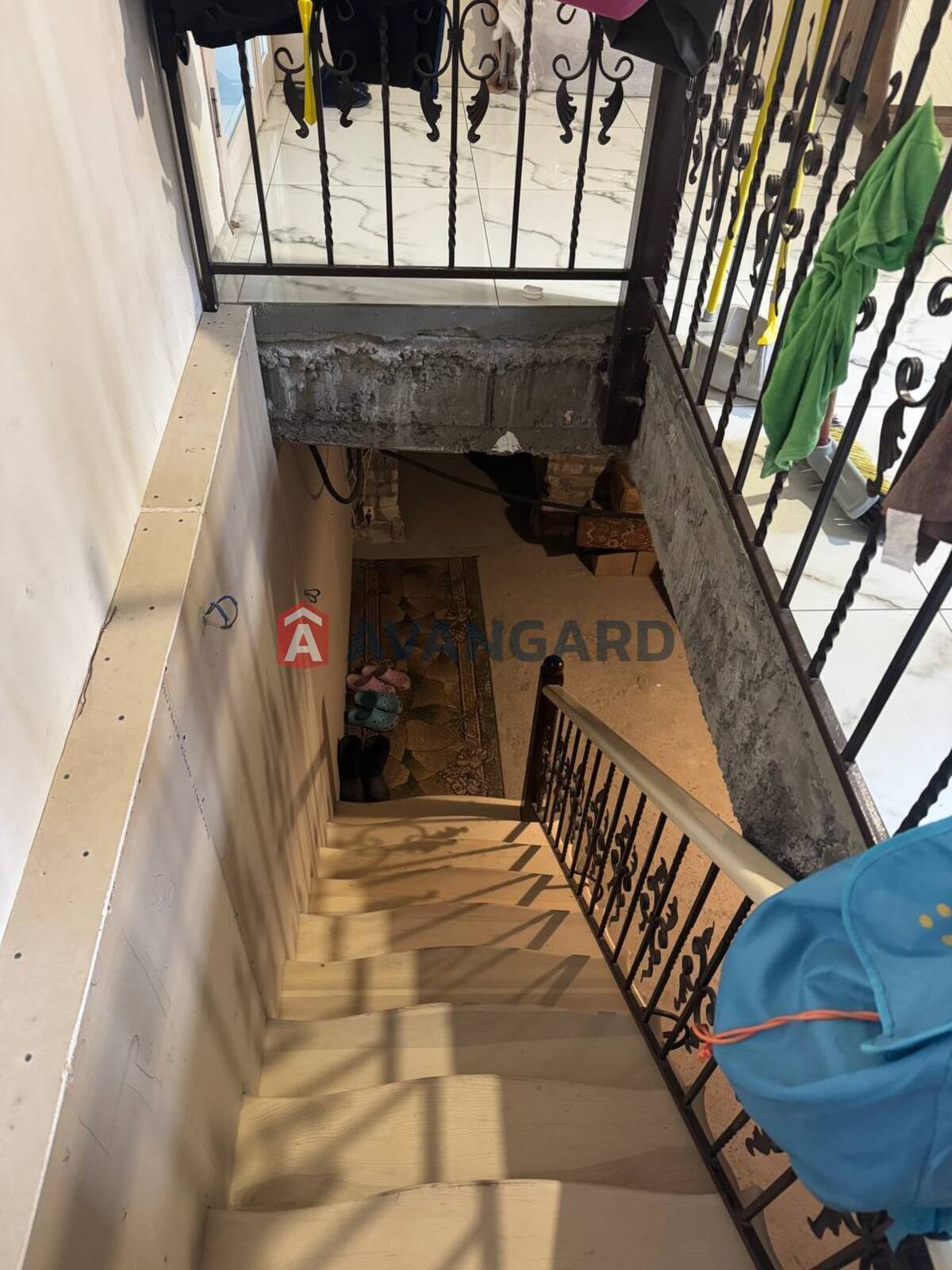 �������, 209 ��.�. ���� 16