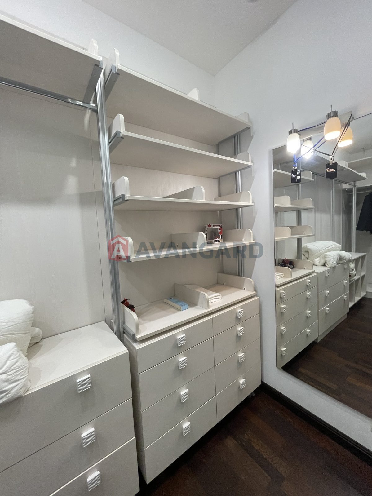 �������, 496 ��.�. ���� 11