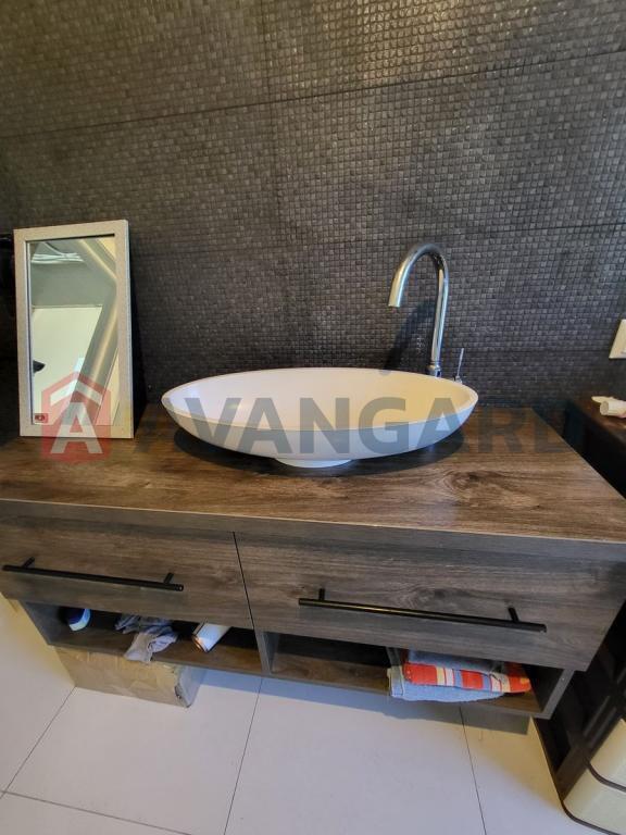 �������, 86 ��.�. ���� 10