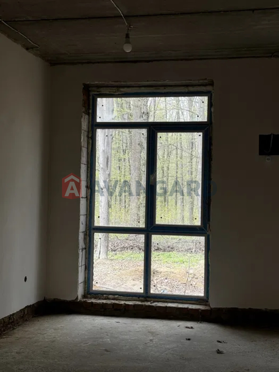 ��������, 130 ��.�. ���� 3