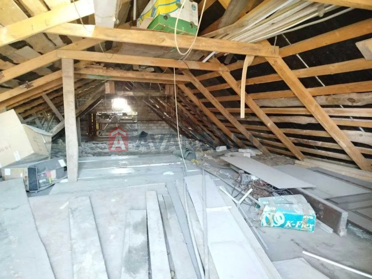 �������, 120 ��.�. ���� 17