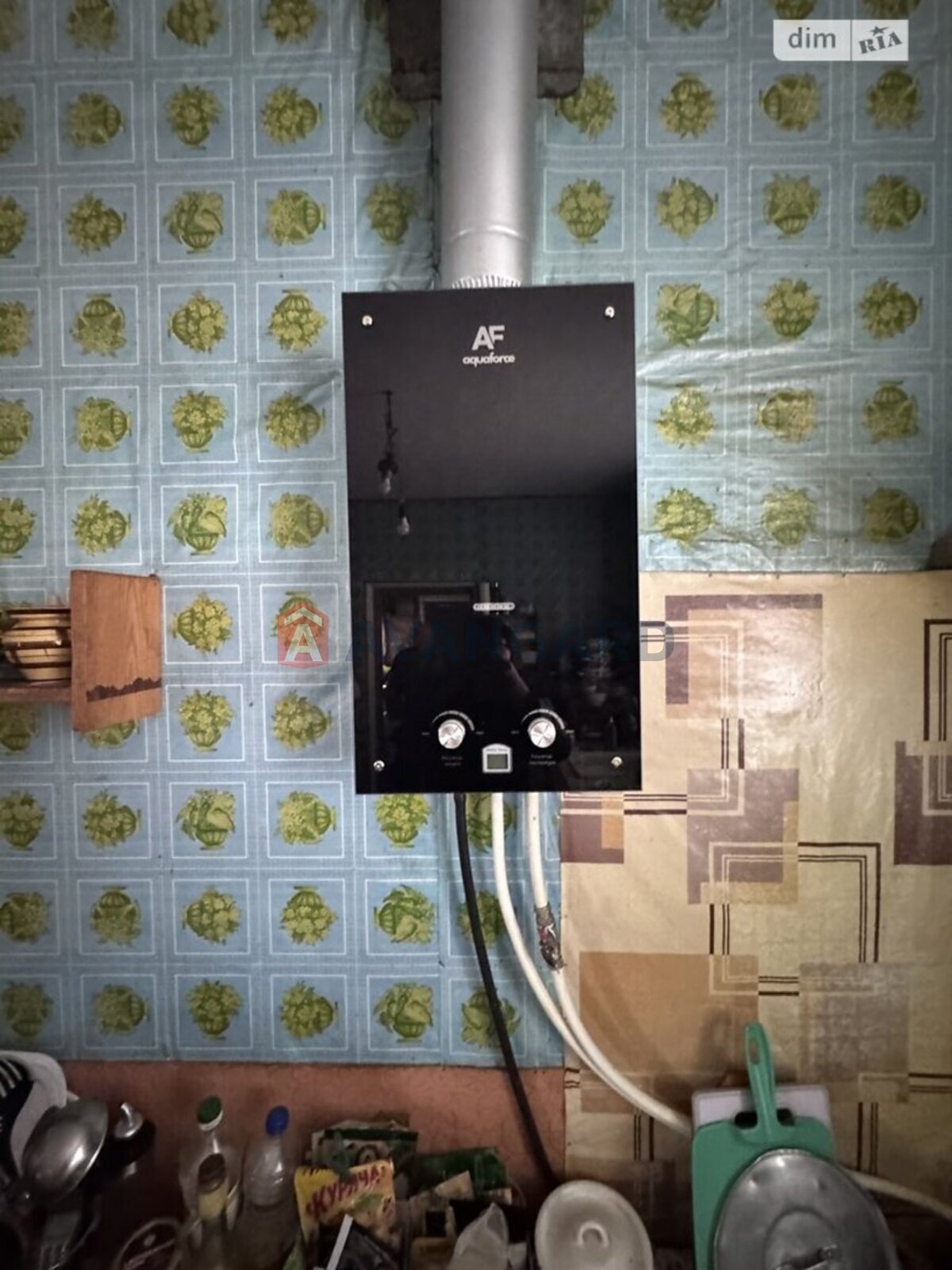 �������, 300 ��.�. ���� 17