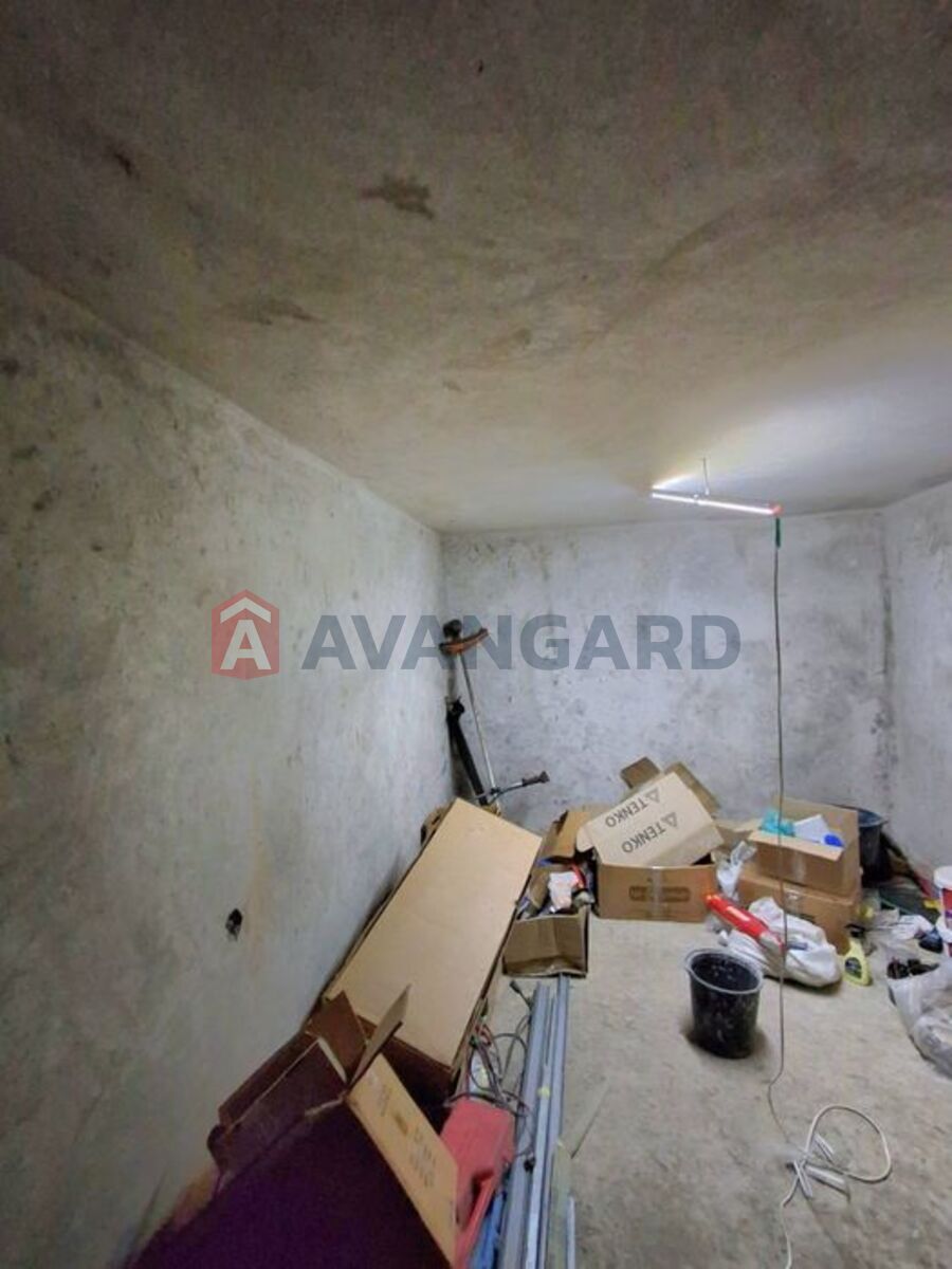 �������, 280 ��.�. ���� 21