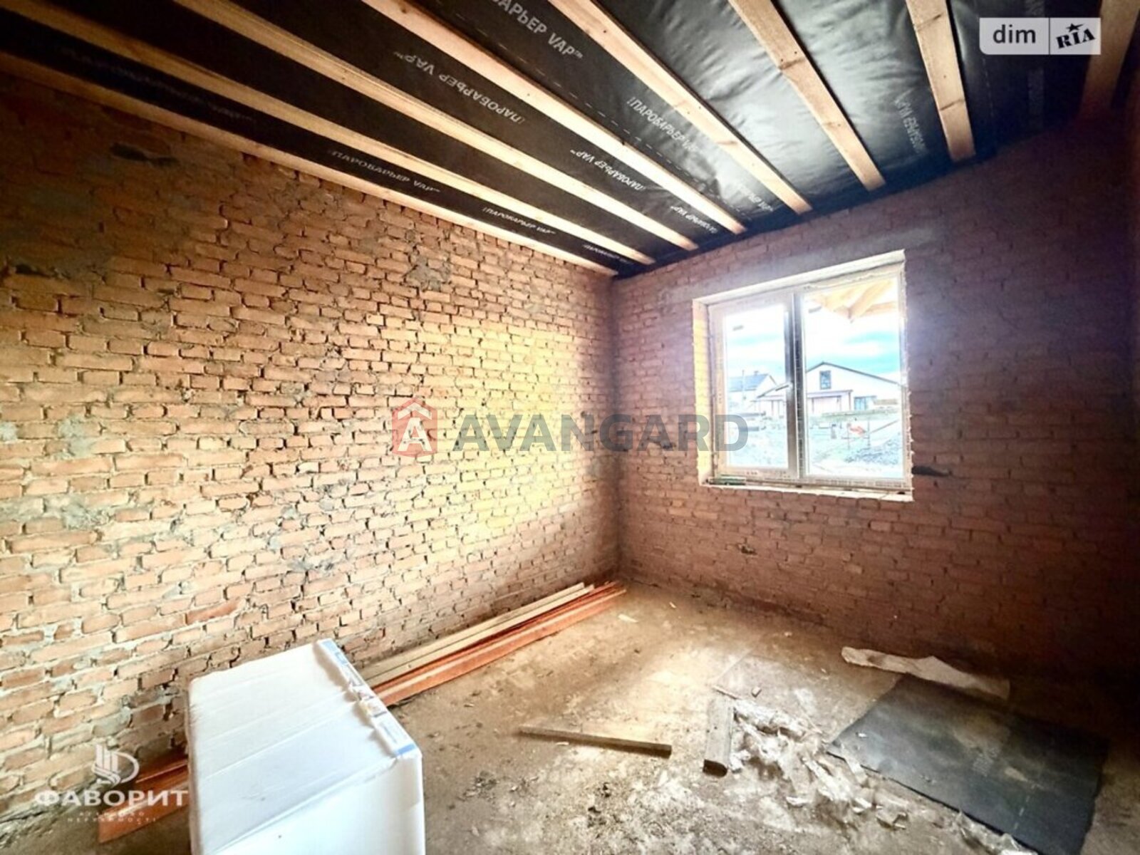 �������, 120 ��.�. ���� 10