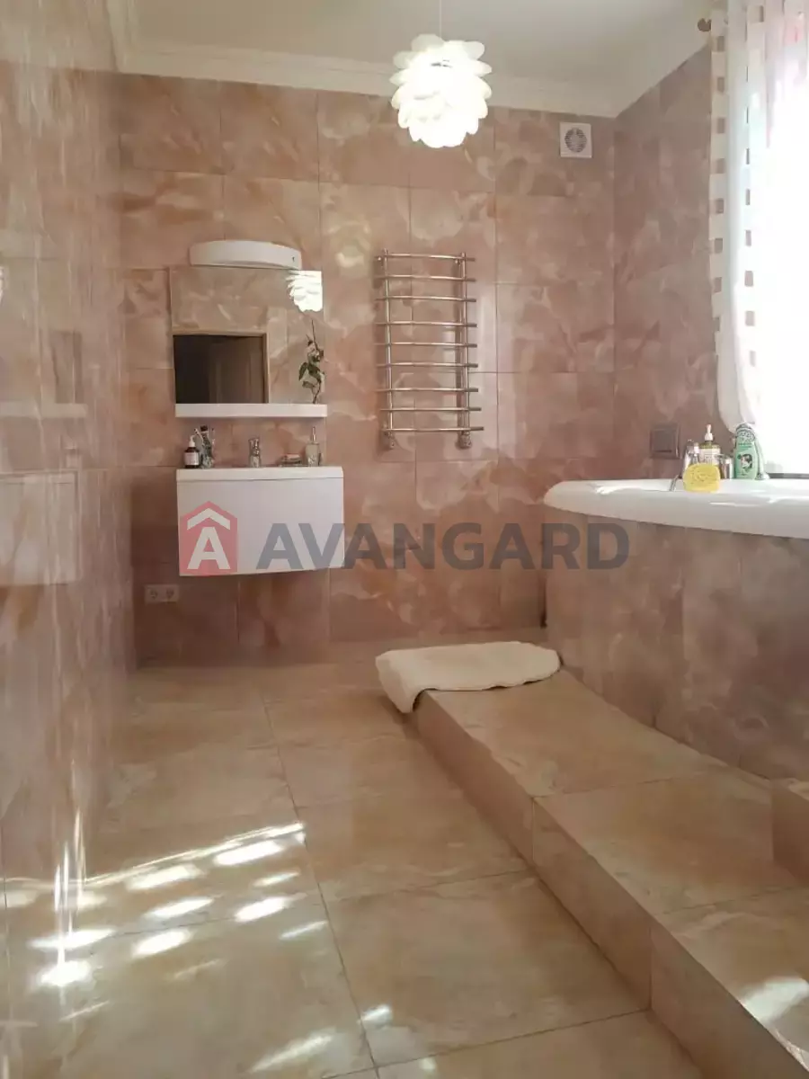 216 ��.�. ���� 19