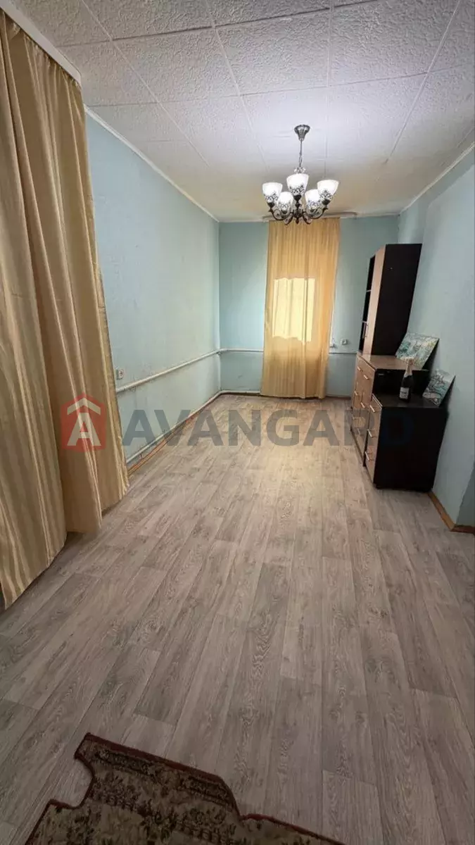 �������, 200 ��.�. ���� 13