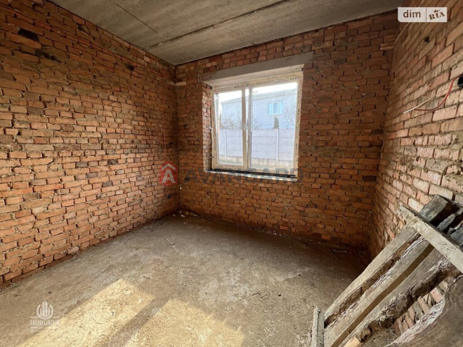 �������, 110 ��.�. ���� 7