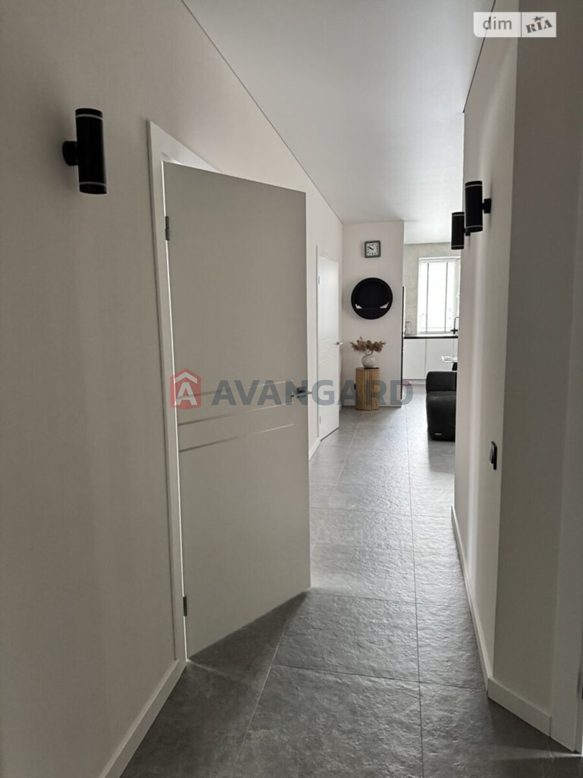 ���, 115 ��.�. ���� 7