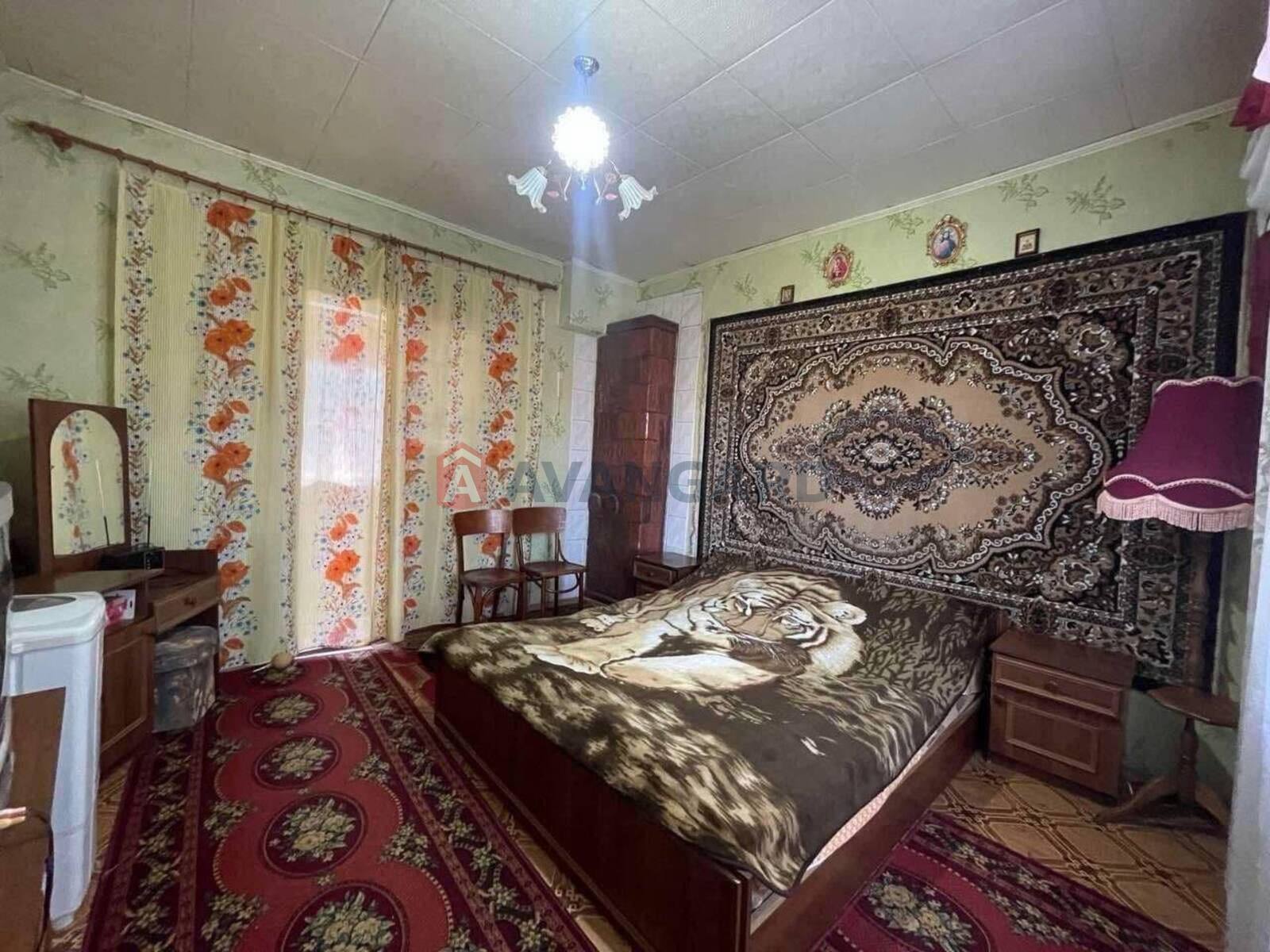 �������, 85 ��.�. ���� 11