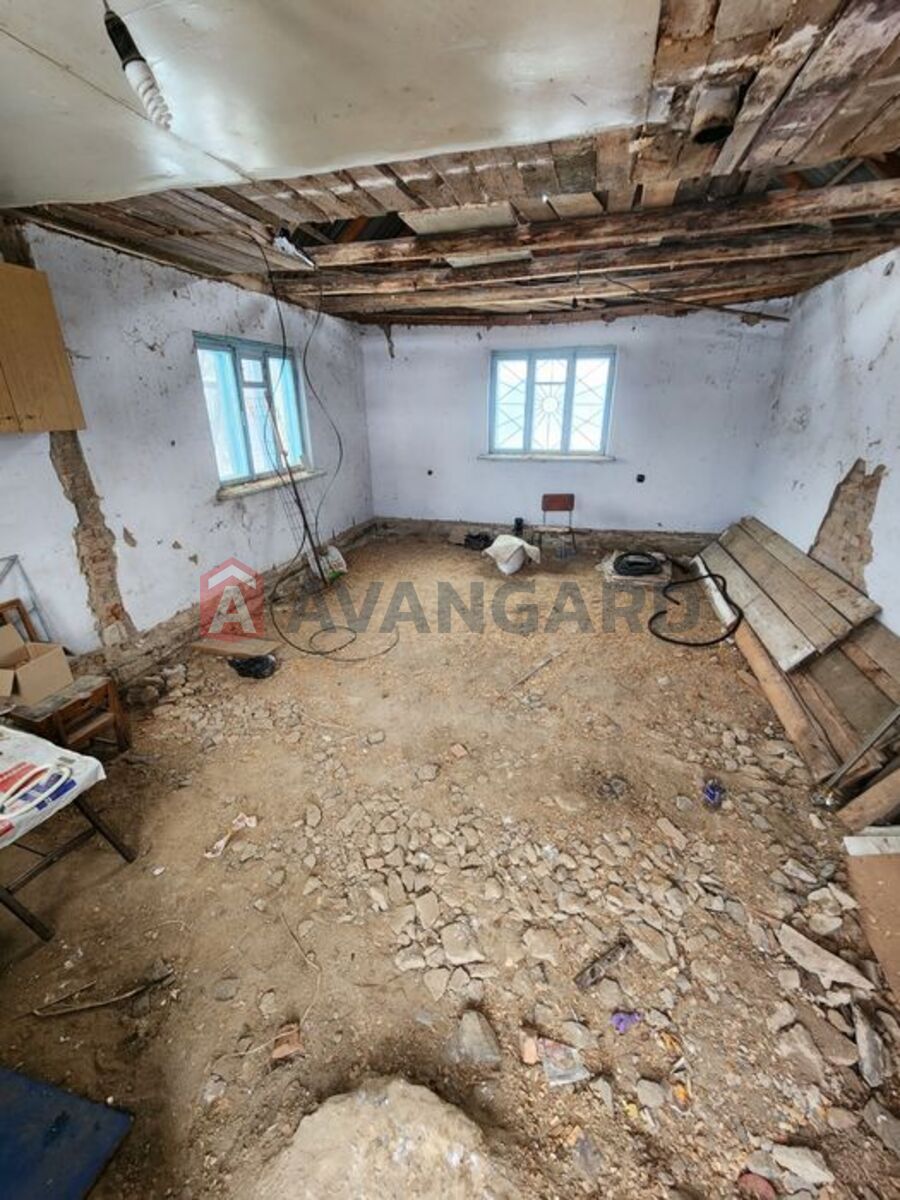 �������, 30 ��.�. ���� 1