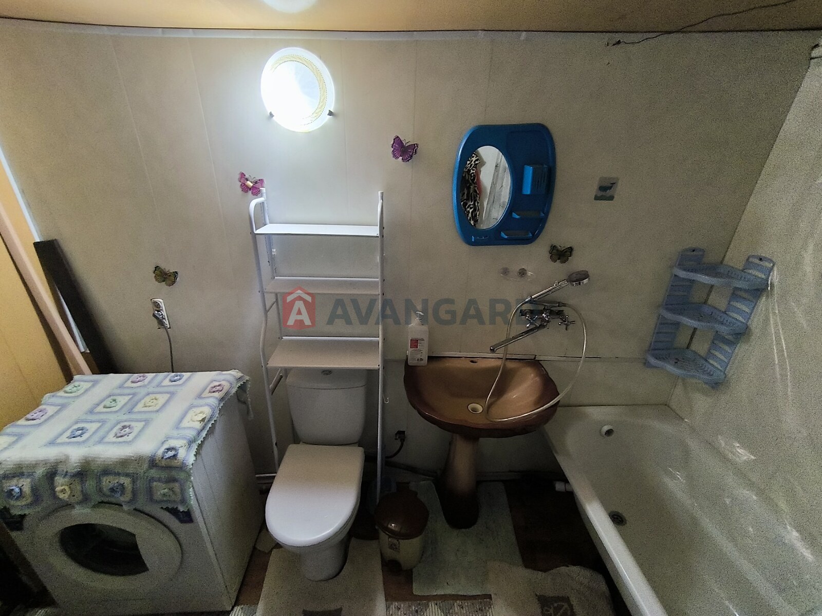 �������, 138 ��.�. ���� 20