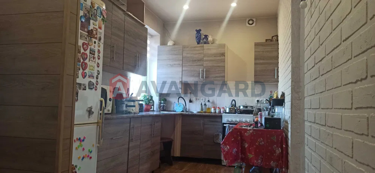 �������, 77 ��.�. ���� 11