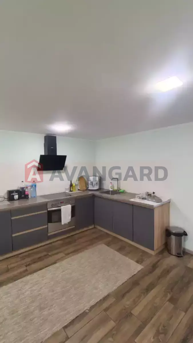 �������, 80 ��.�. ���� 11