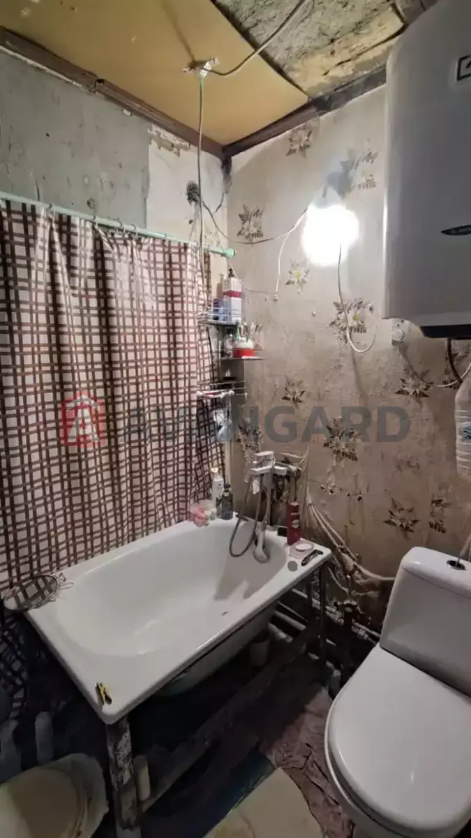 �������, 80 ��.�. ���� 24