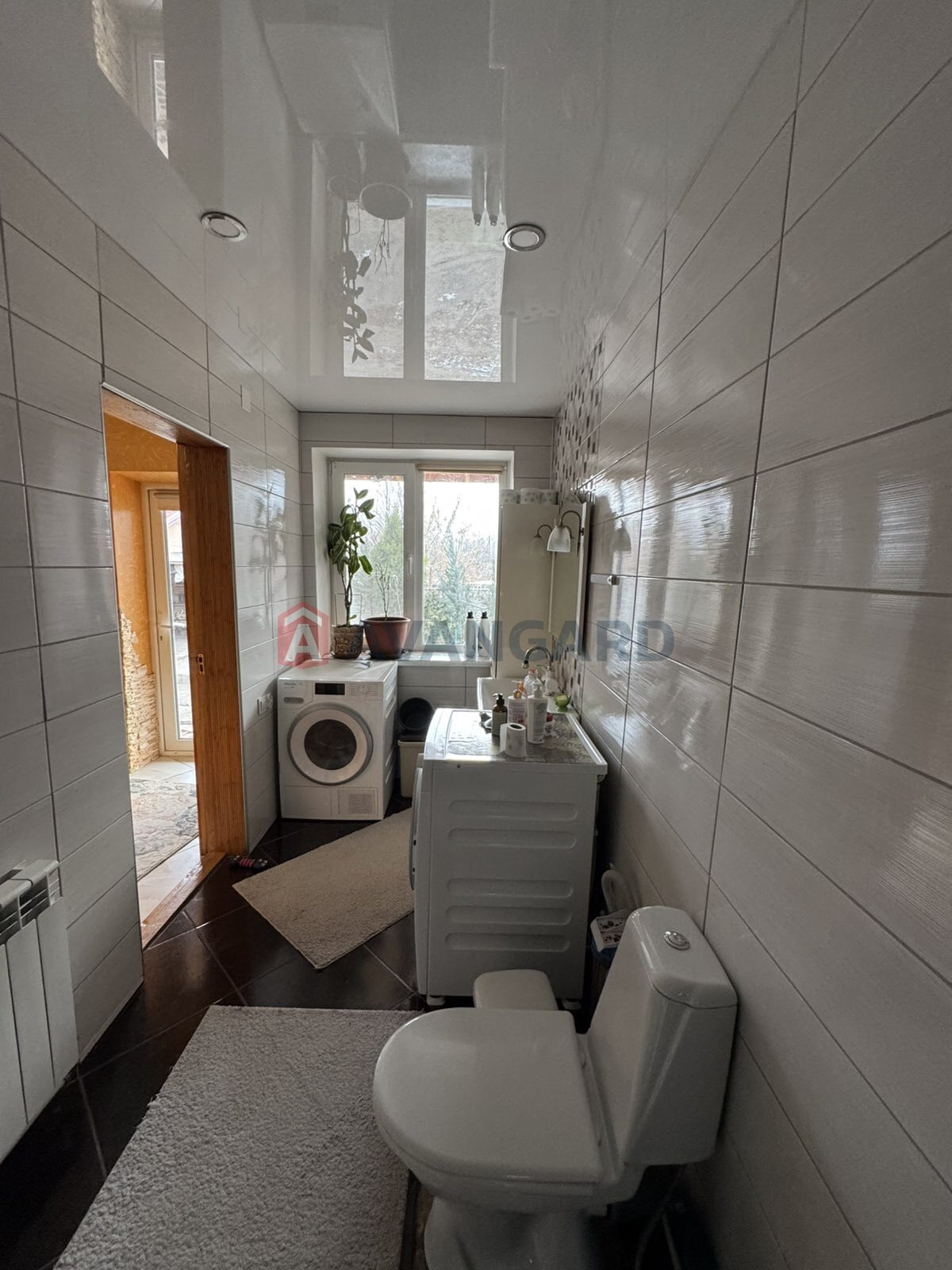 �������, 130 ��.�. ���� 12