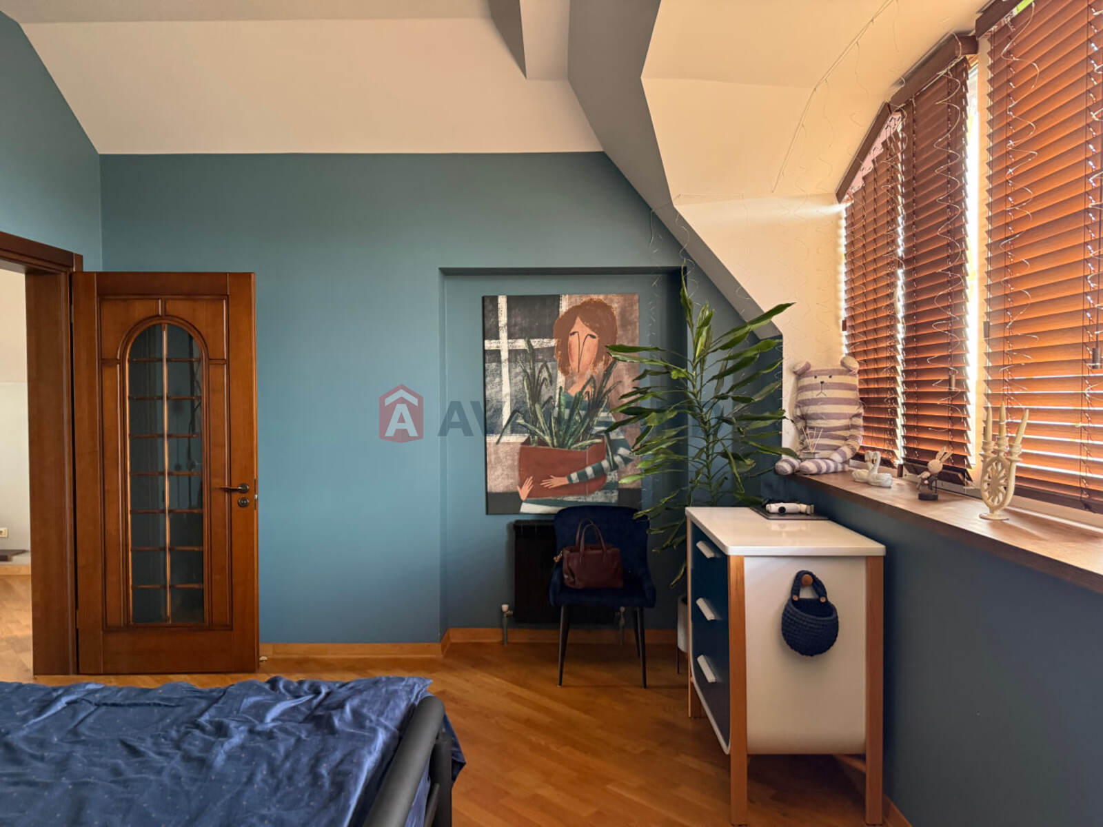 �������, 240 ��.�. ���� 15