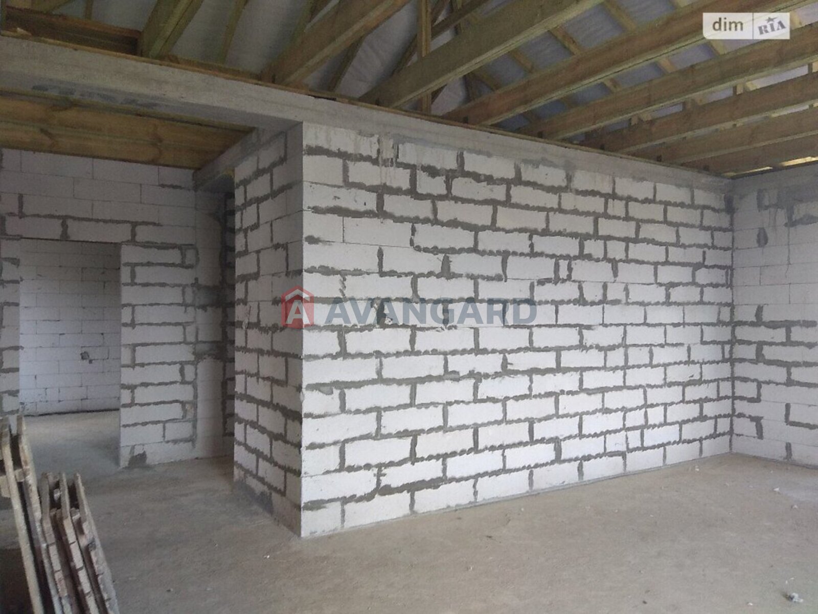 �������, 125 ��.�. ���� 1