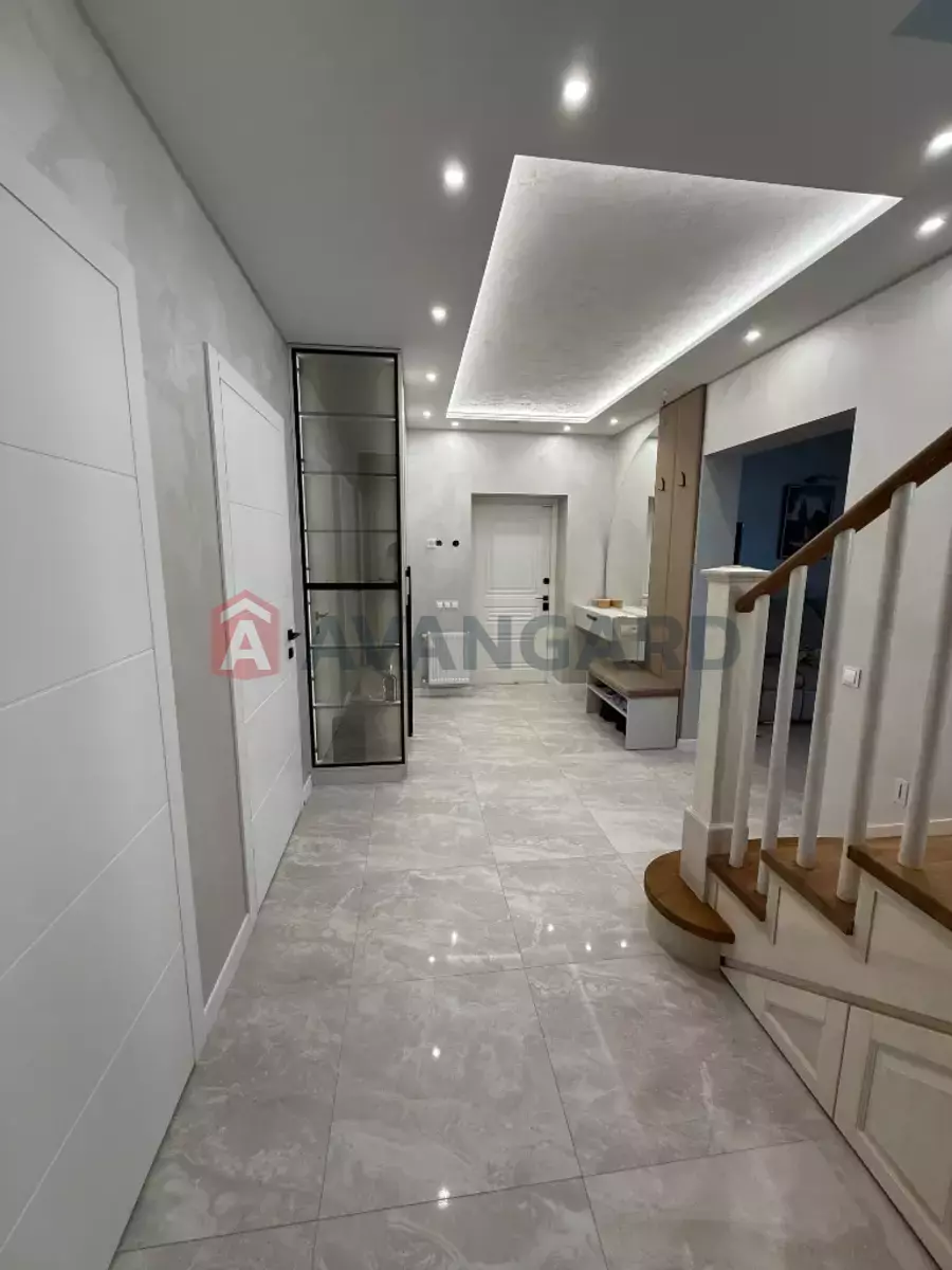 ���, 160 ��.�. ���� 23