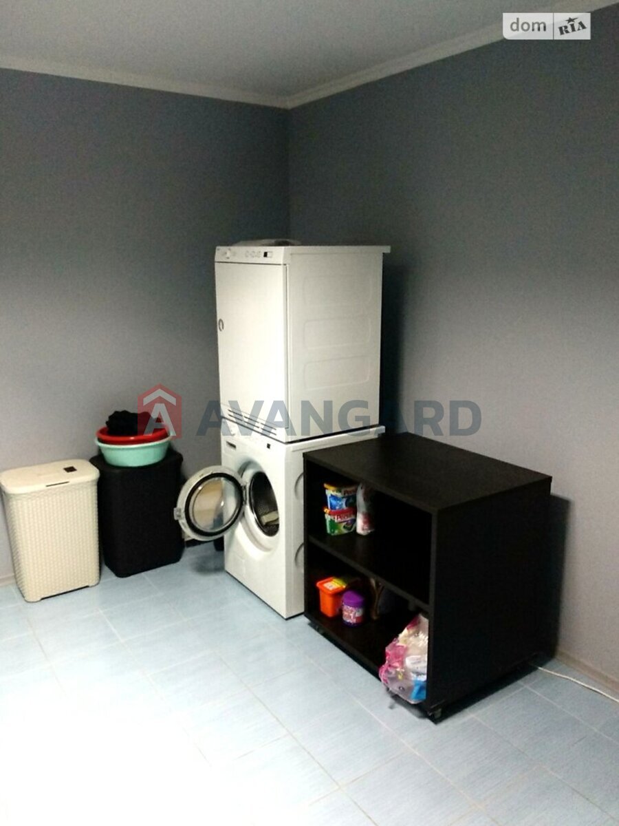 �������, 586 ��.�. ���� 21